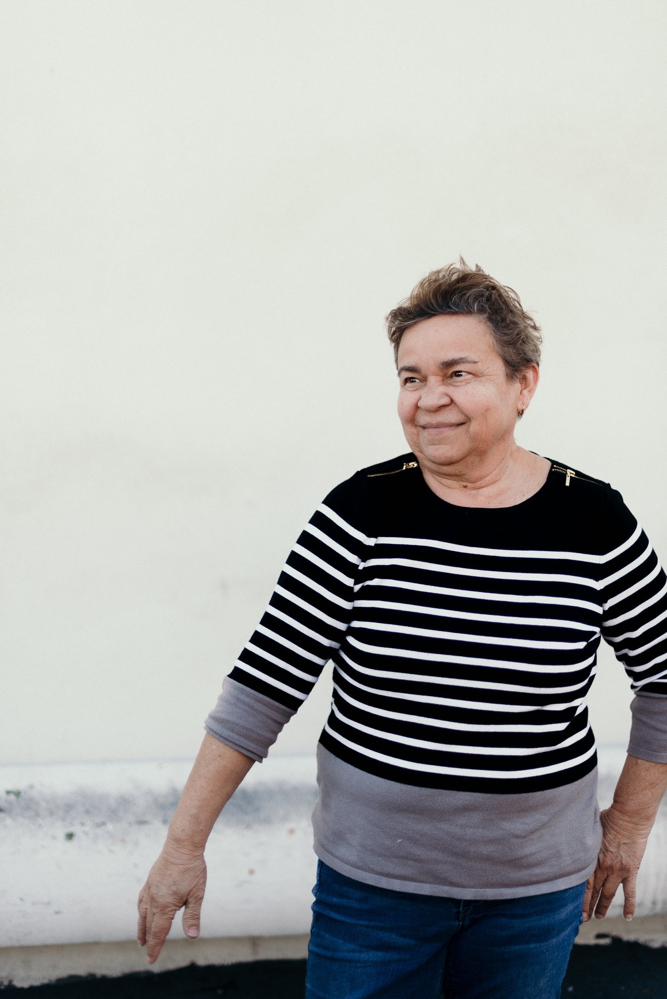 <em>Leonor D.</em>